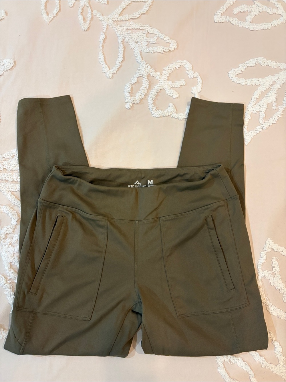 Ridgecut Women’s Stretch Fit Work Leggings – Olive Green – Size Medium